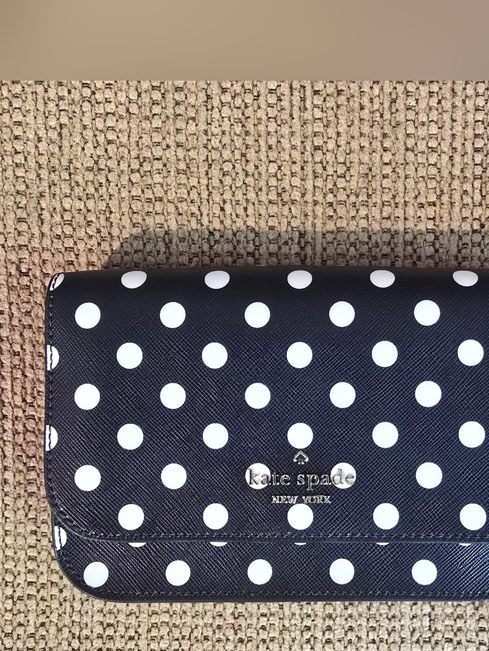 kate spade polka dot zip crossbody- black & white